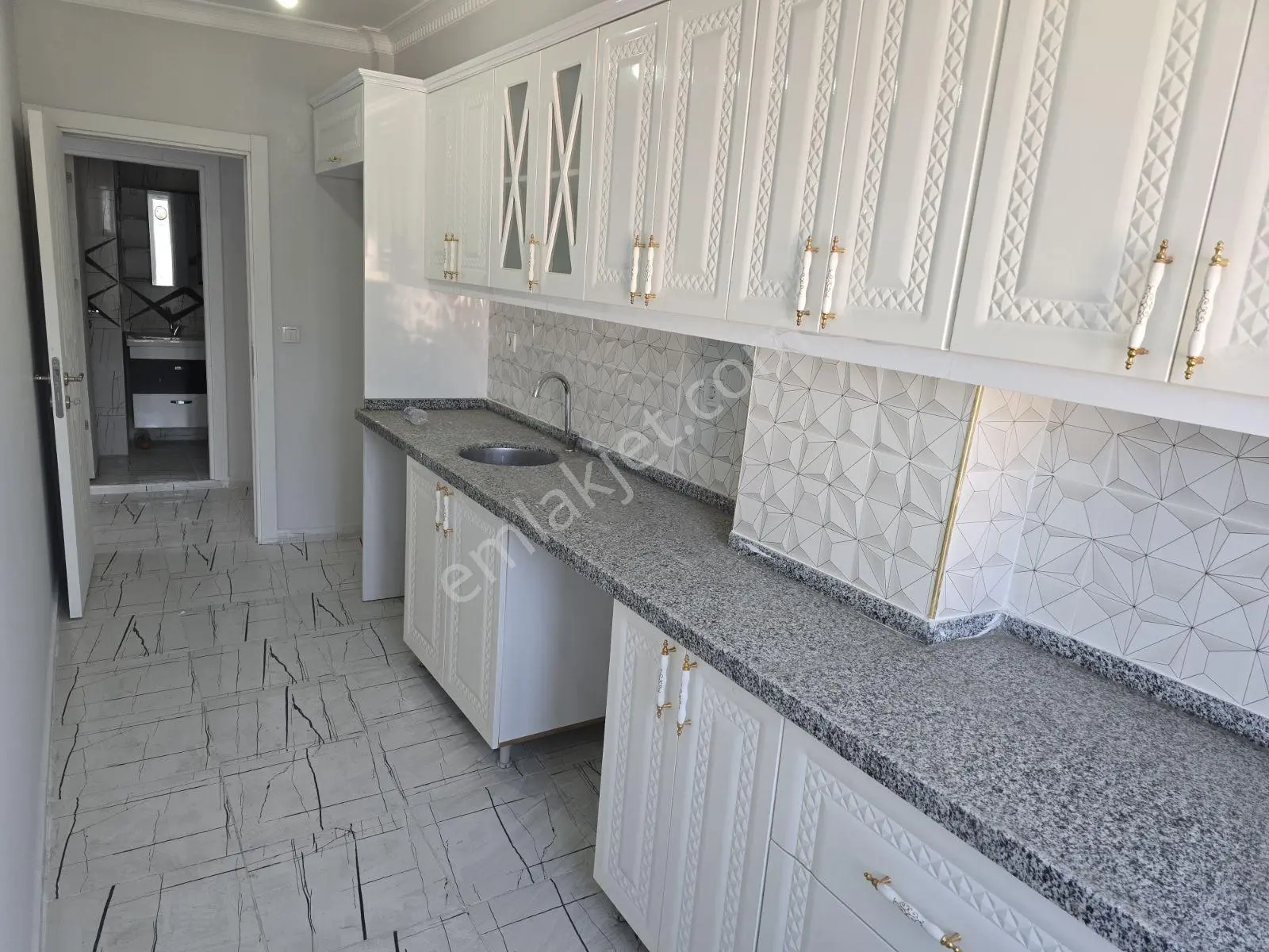 Başakşehir Güvercintepede Satılık 3+2 Öncephe Lüx Düblex Daire - Görsel 2