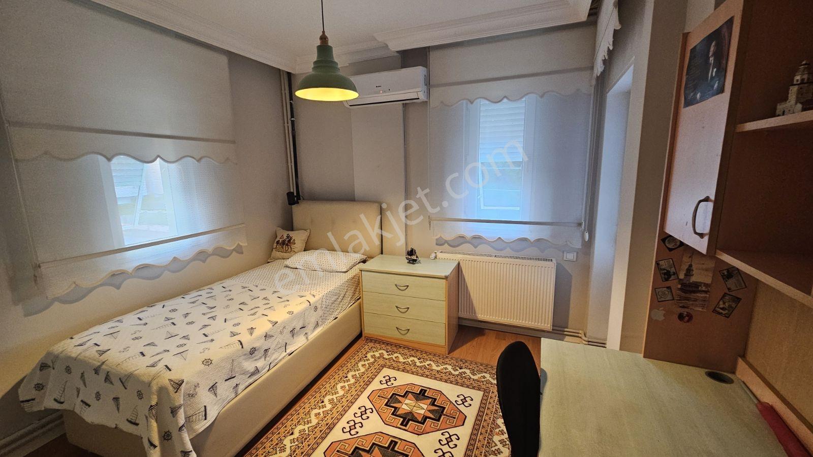 Balo Gayrimenkul'den Havuzlu Sitede Kiralık Villa - Görsel 33