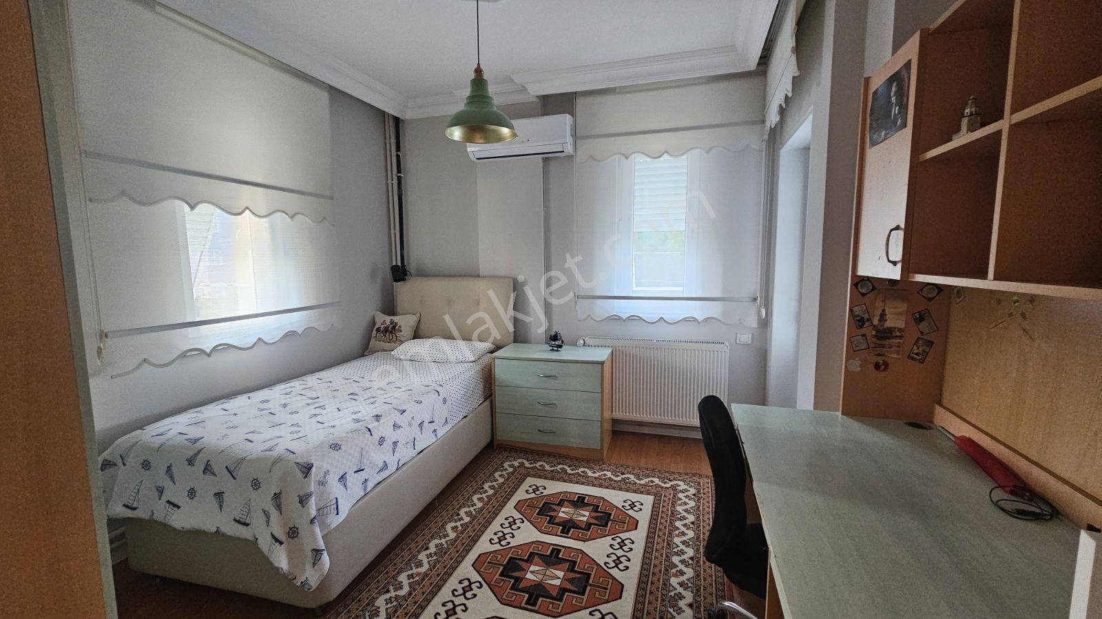 Balo Gayrimenkul'den Havuzlu Sitede Kiralık Villa - Görsel 29