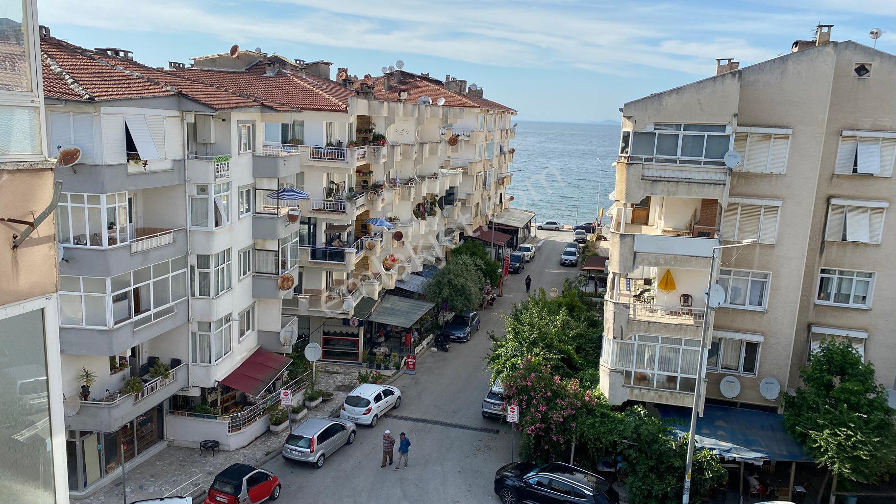 Çınarcık Harmanlar Mahallesindedeniz Manzaralı 2+1 3. Kat Asansörlü Bina - Görsel 15