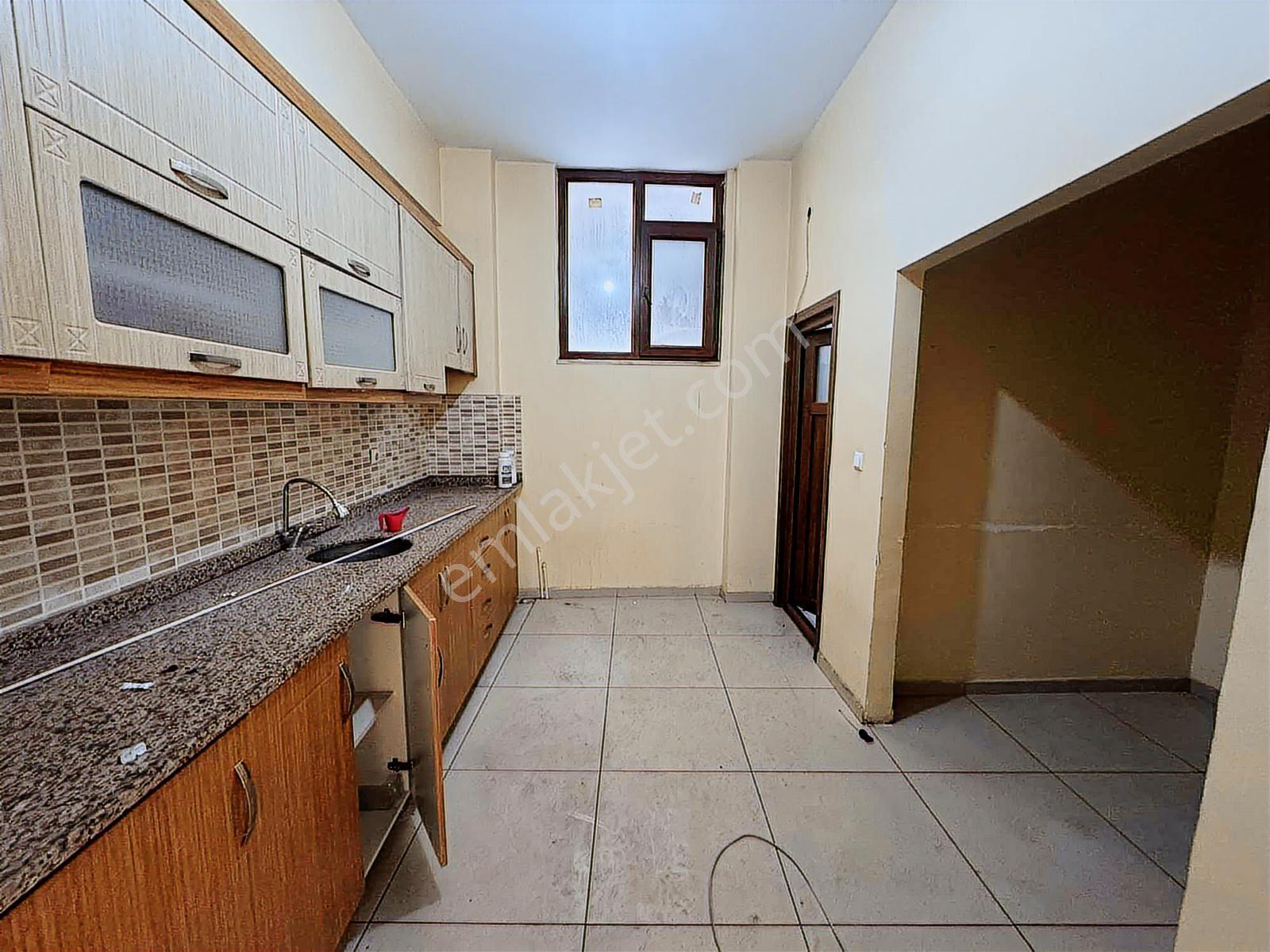 Işıktan Kaymakamlığa Y. Otoparklı İskanlı Düz Giriş Dükkan 80 M2 - Görsel 9