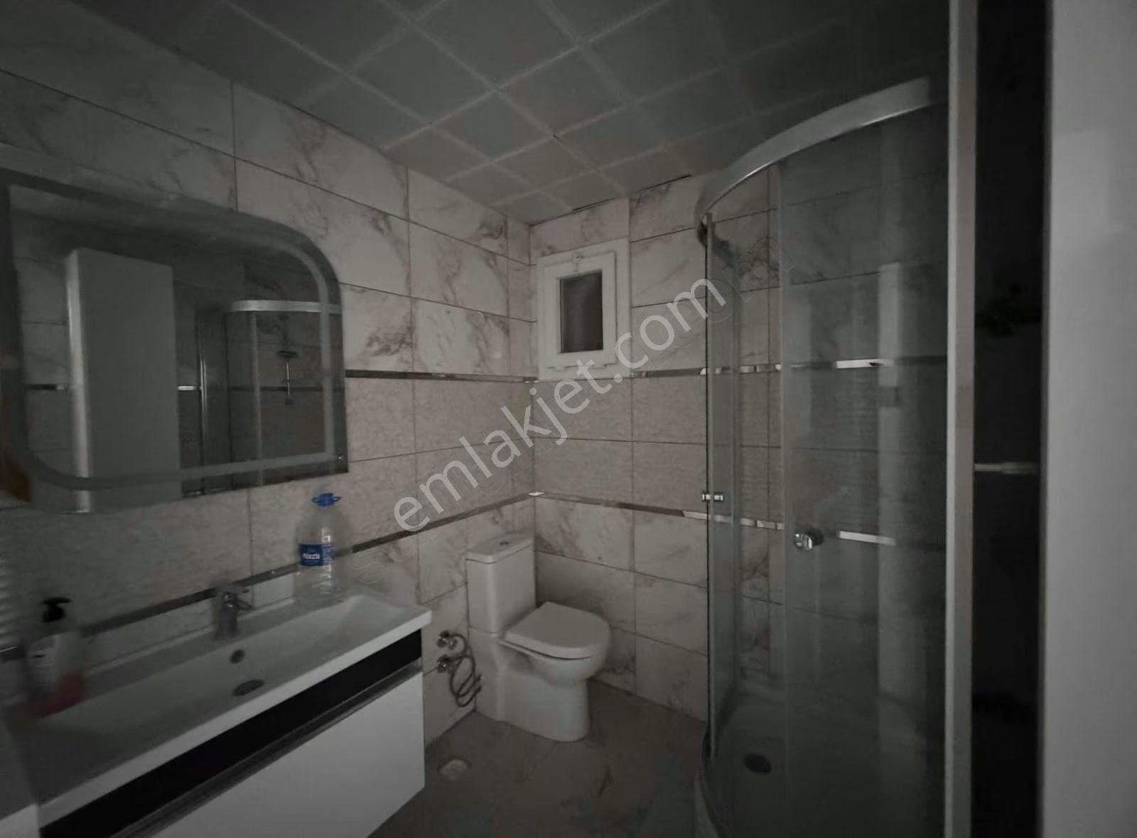 Menderes Altıntepe Mahallesinde Kiralık 3+1 Meşe Emlaktan - Görsel 16