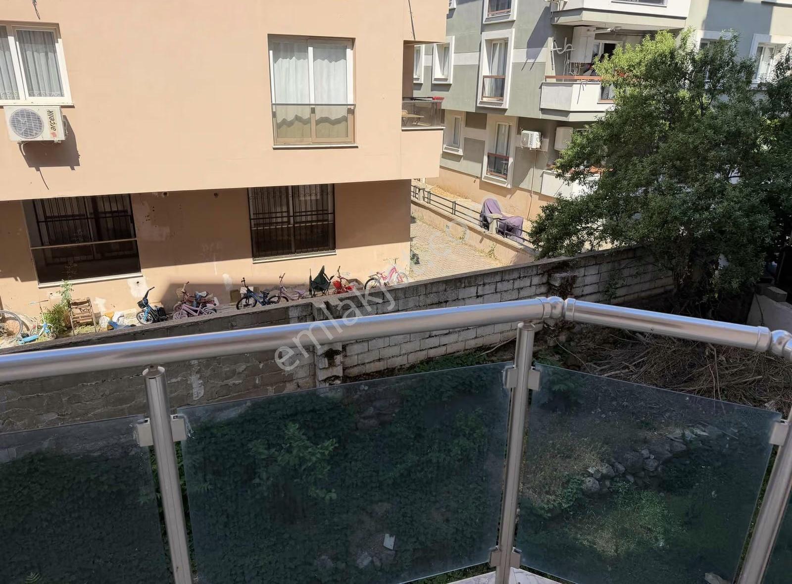 Menderes Kasımpaşa Mahallesinde Kiralık 3+1 - Görsel 2