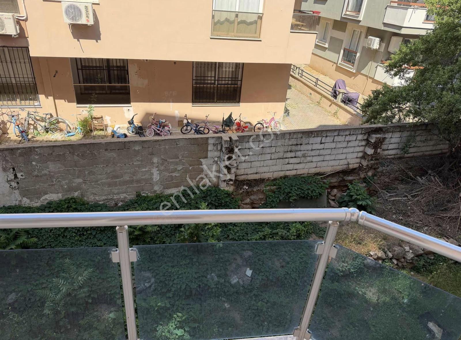 Menderes Kasımpaşa Mahallesinde Kiralık 3+1 - Görsel 9