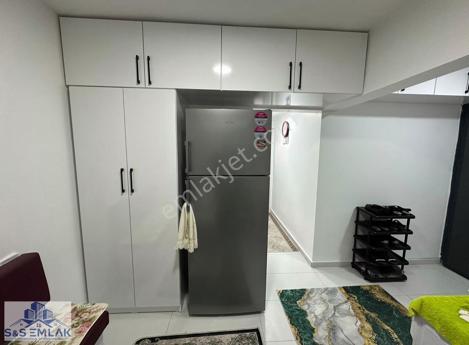S&s Emlak'dan Sarımsaklı'da Denize 50 Metre Kiralık 1+1 Daire - Görsel 5