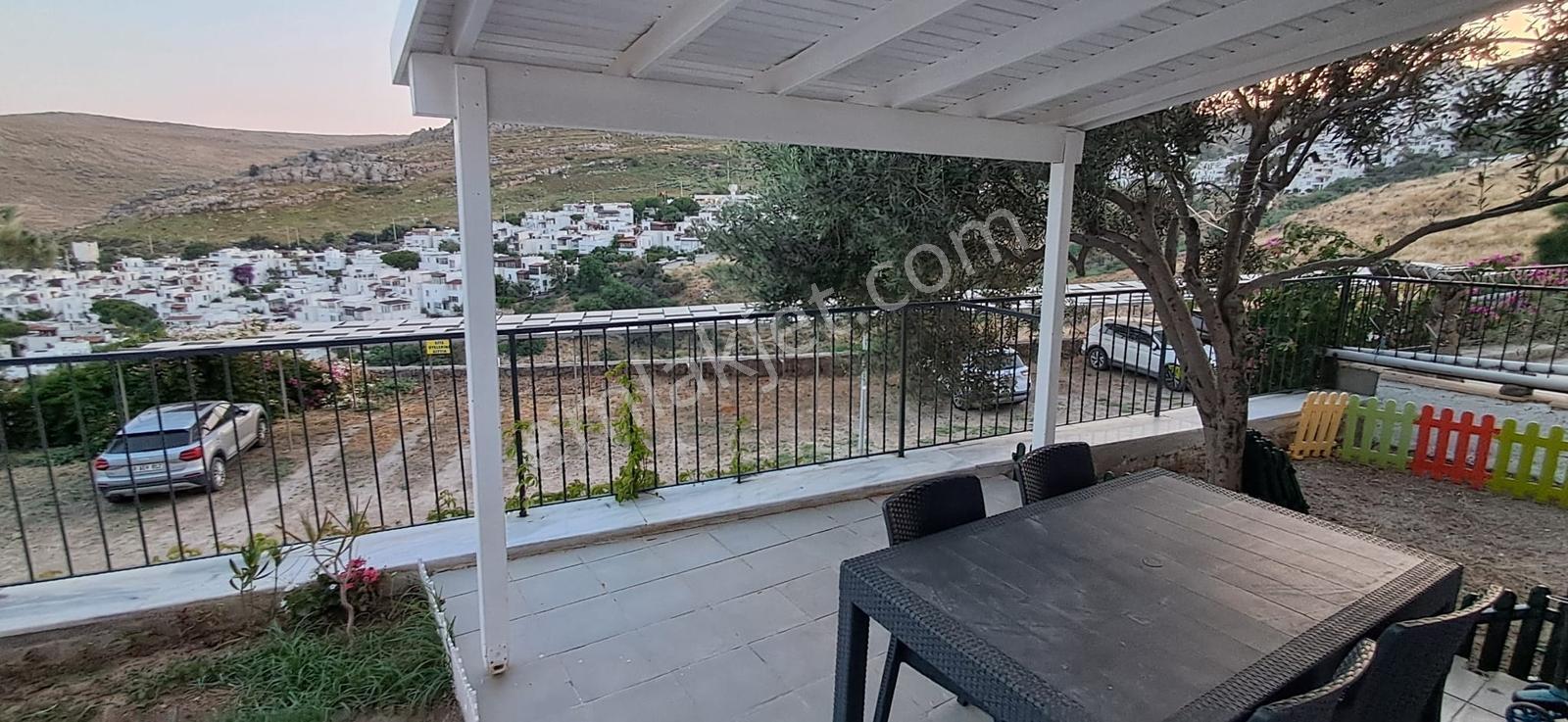 Bodrum Yahşi Kiralık 1+1 Eşyalı Manzaralı Müstakil Bahçeli Daire - Görsel 2