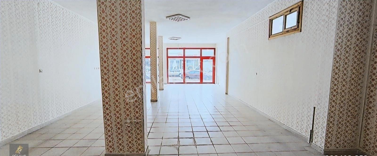 Cadde Üstü İşlek Noktada 300m2 Satılık Depolu Köşebaşı Dükkan - Görsel 26