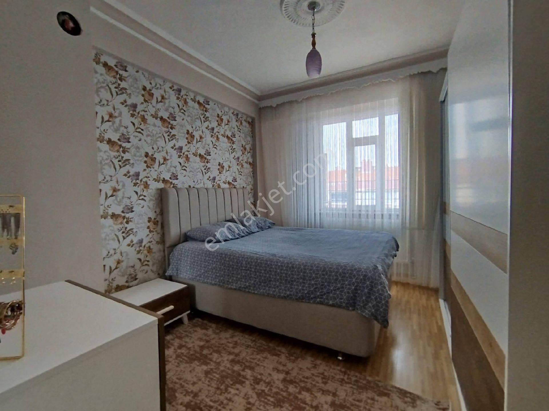 Fadim Cam Gayrimenkul Den Aydınlıkevler Mh. Satılık - Görsel 8