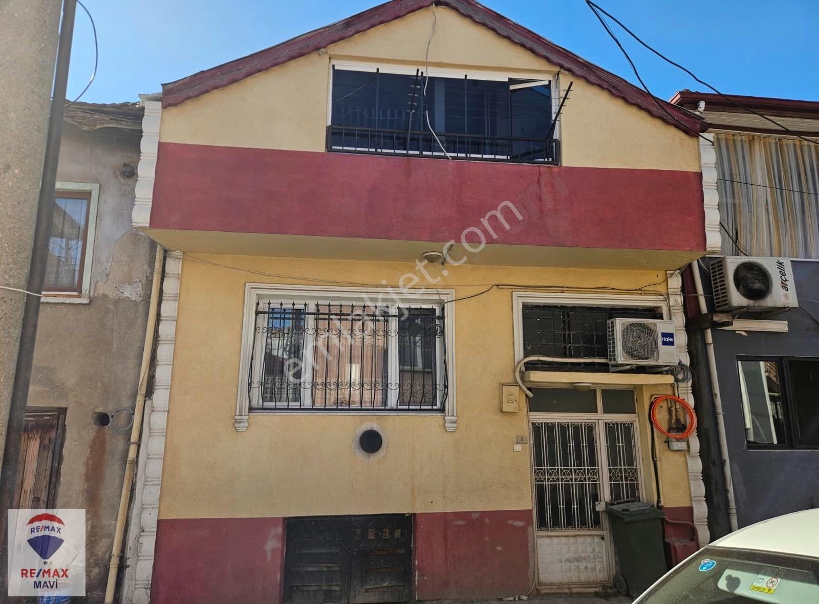 Re/max Mavi'den Adapazarı Akıncılar'da 3+2 Satılık Müstakil Ev