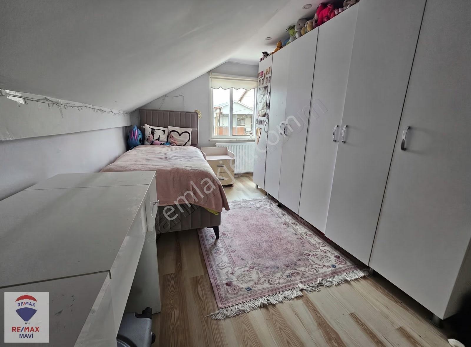 Re/max Mavi'den Adapazarı Akıncılar'da 3+2 Satılık Müstakil Ev - Görsel 7