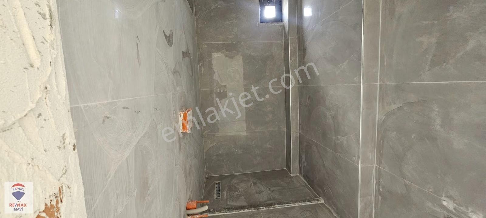Remax Mavi Yazlık'ta 4+1 Geniş Bahçeli Ve Teraslı Satılık Villa - Görsel 10