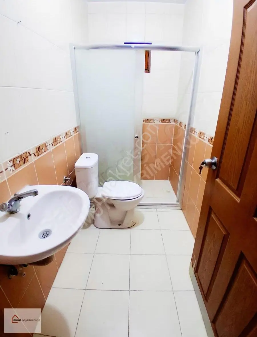 Ankara Mamak Şahintepe Mah Cadde Üzeri Daire Giriş Daire - Görsel 4