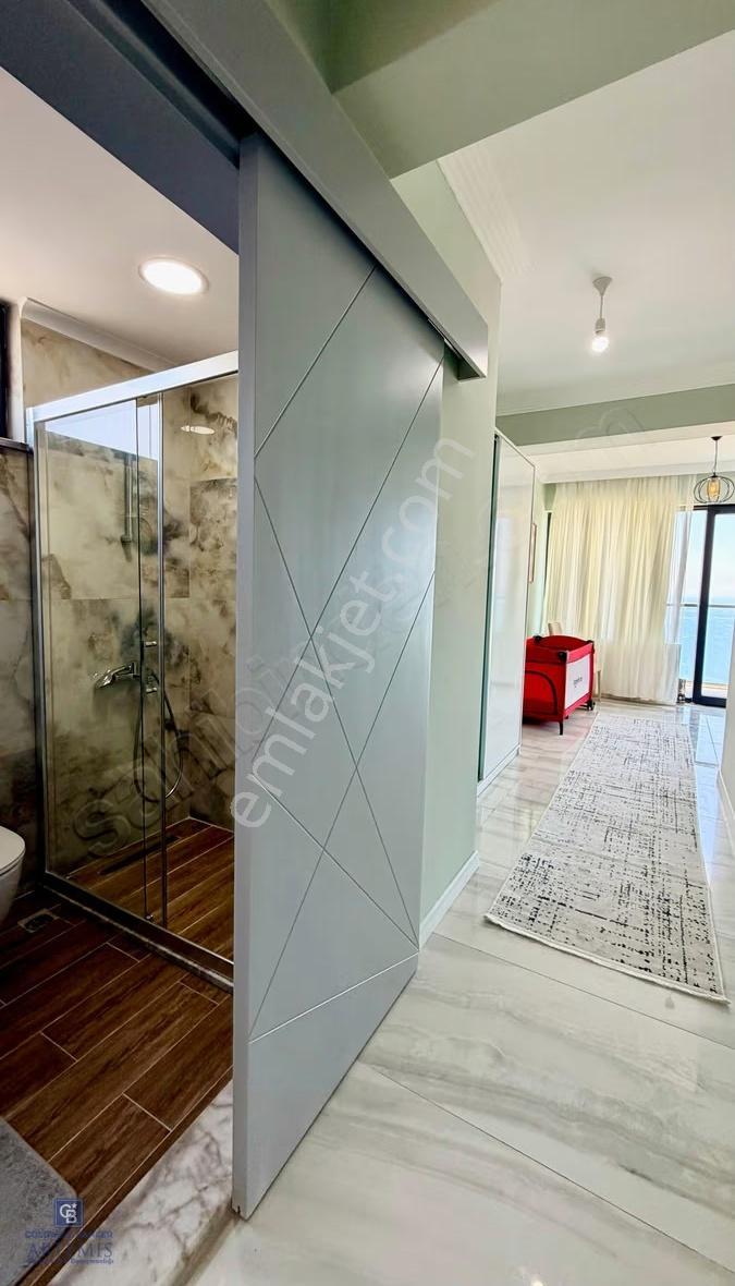 Boğaziçi' Nde Özel Havuzlu Tam Müstakil Lüks Villa - Görsel 21