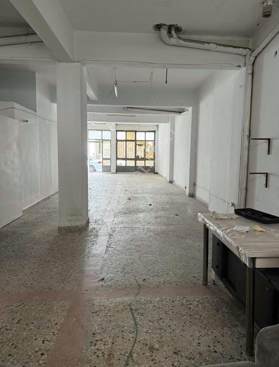 Kadir Aksoy Gayrimenkul Den Kiralık İki Katlı Dükkan