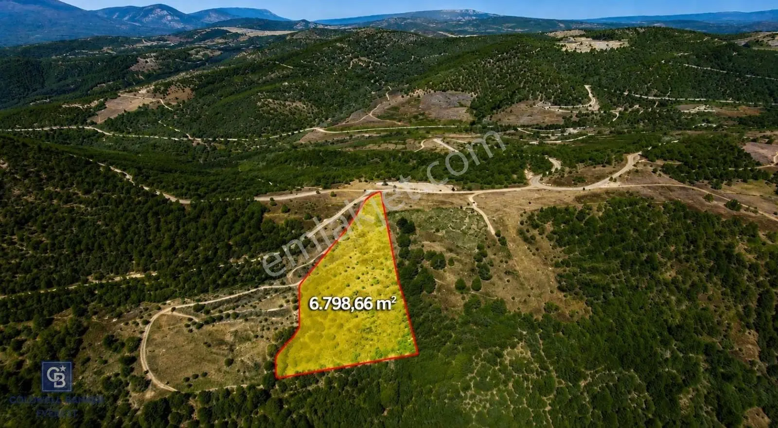 Orhaneli Dağgüney Mahallesi'nde 6.798 M² Satılık Verimli Tarla