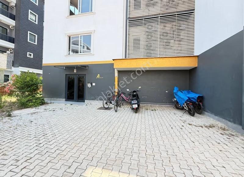 Alanya Oba'da Kiralık Eşyalı Sıfır 1+1 Amerikan Mutfak Daire - Görsel 13