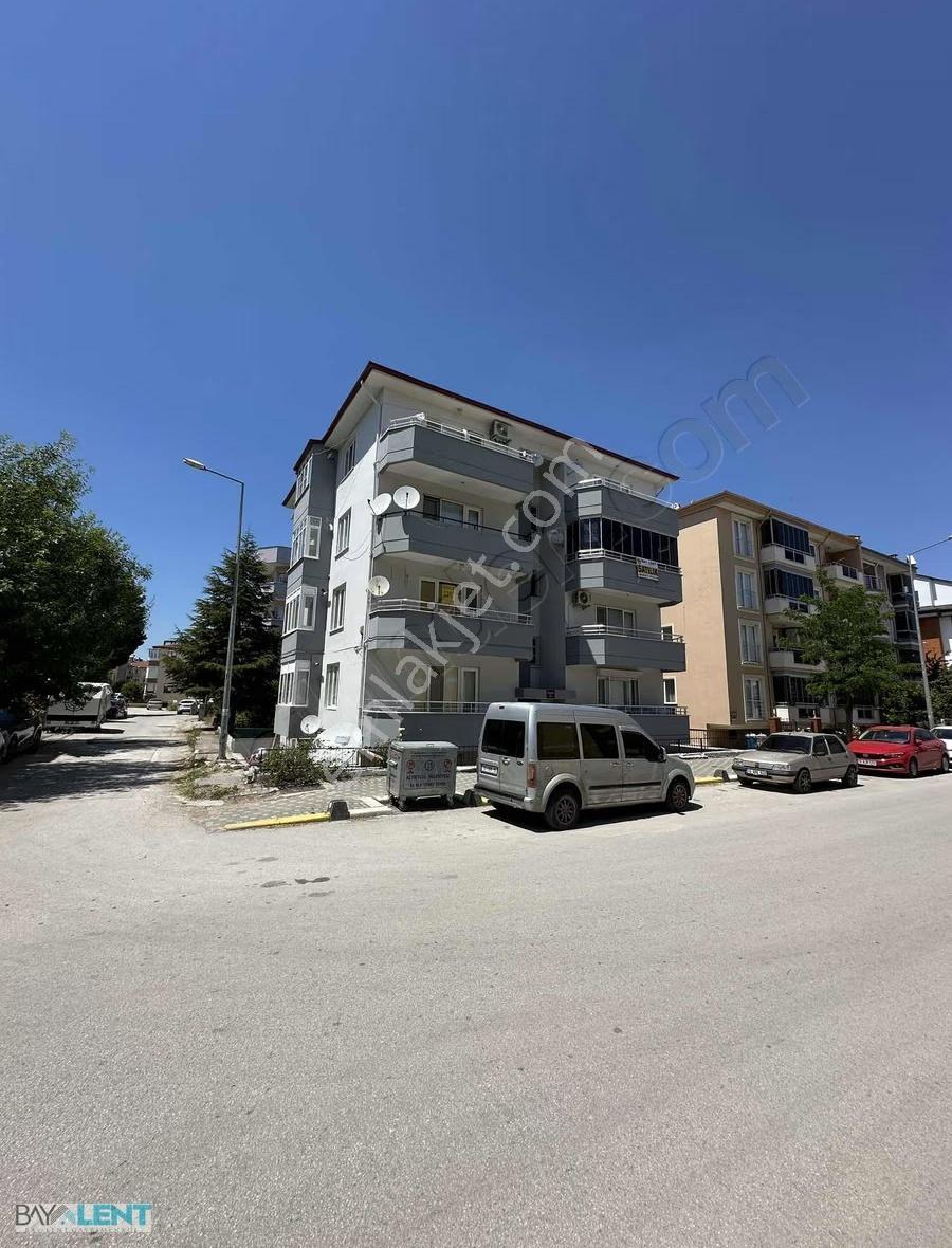 Baylent Gayrimenkulden Avukatlar Caddesi Üzerinde Satılık 2+1 - Görsel 7