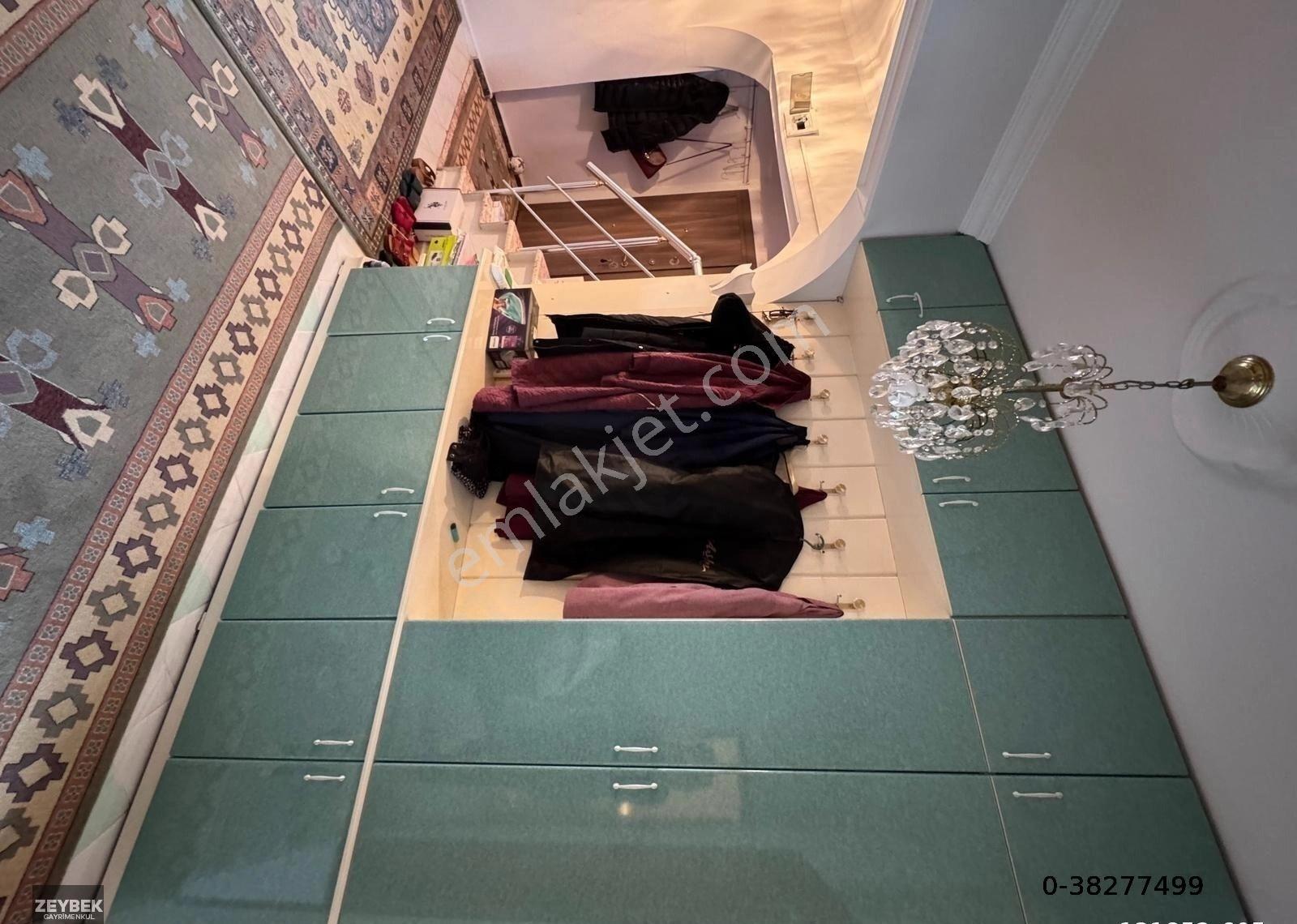 Zeybek Emlaktan Cadde Üstü 300 M2 Dubleks Dairemiz Satılık - Görsel 24
