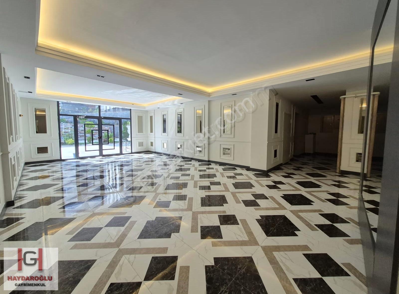 Gaziantep Osmangazi'de Site İçi Ara Kat Kiralık Sıfır 4.5+1daire - Görsel 6