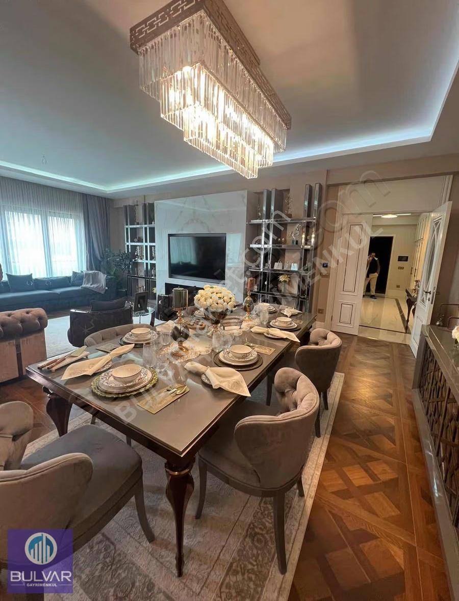 Som Çınar Sarayları Ultra Lüx 5+1 Arakat Satılık Daire - Görsel 2
