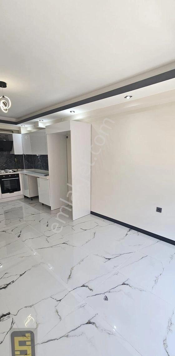 Sünbül İnşaat Emlak'tan Z.ısıtma Lüx Kiralık 1+1 - Görsel 16