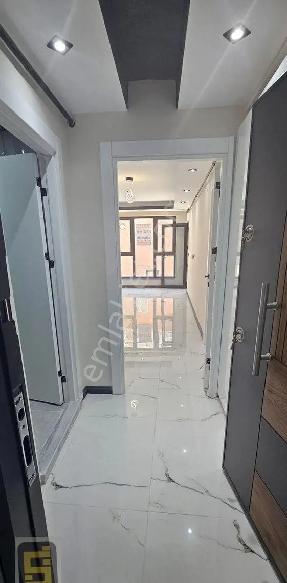Sünbül İnşaat Emlak'tan Z.ısıtma Lüx Kiralık 1+1 - Görsel 5