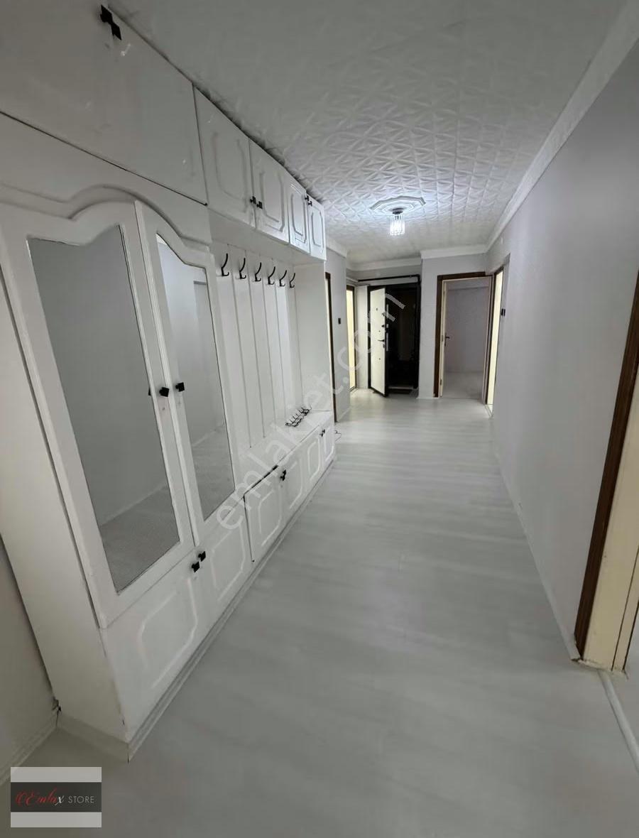 İstiklal Yse ' De Ara Kat Asansörlü İçi Yenilenmiş Geniş Daire! - Görsel 13