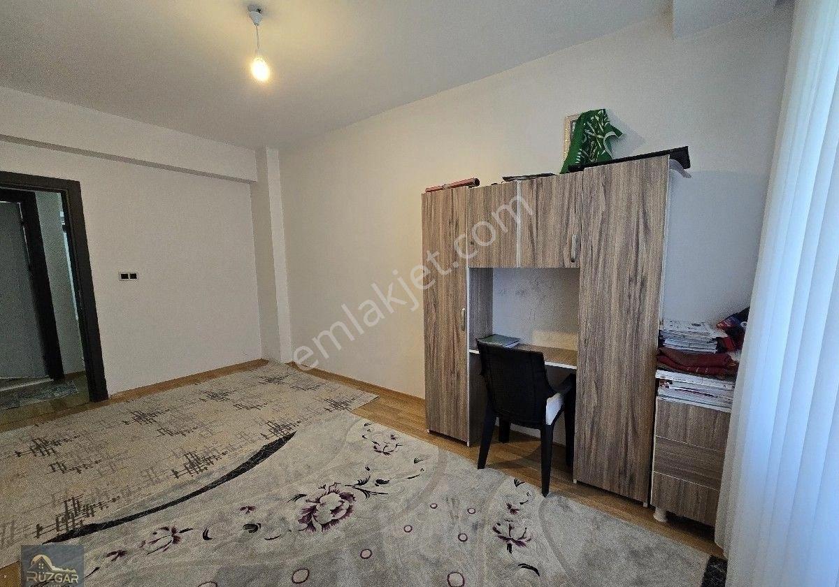 Otogara Yürüme Mesafesinde, Güzel Konumda Acil Satılık 3+1 Masrafsız Daire - Görsel 3