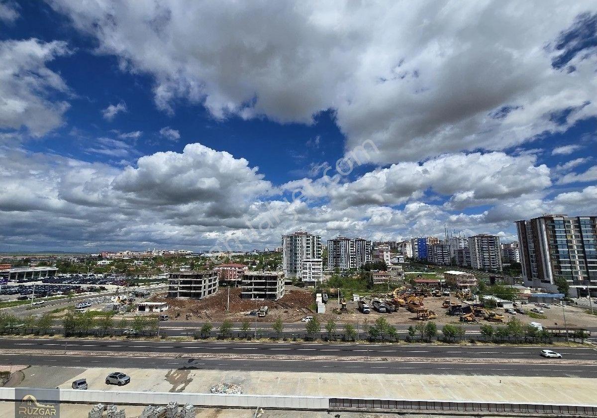 Bağcılar, Zana Düğün Salonu Cıvarı, Urfa Yolu Üzerinde 2+1 Orta Kat Kiralık Sıfır Daire - Görsel 13