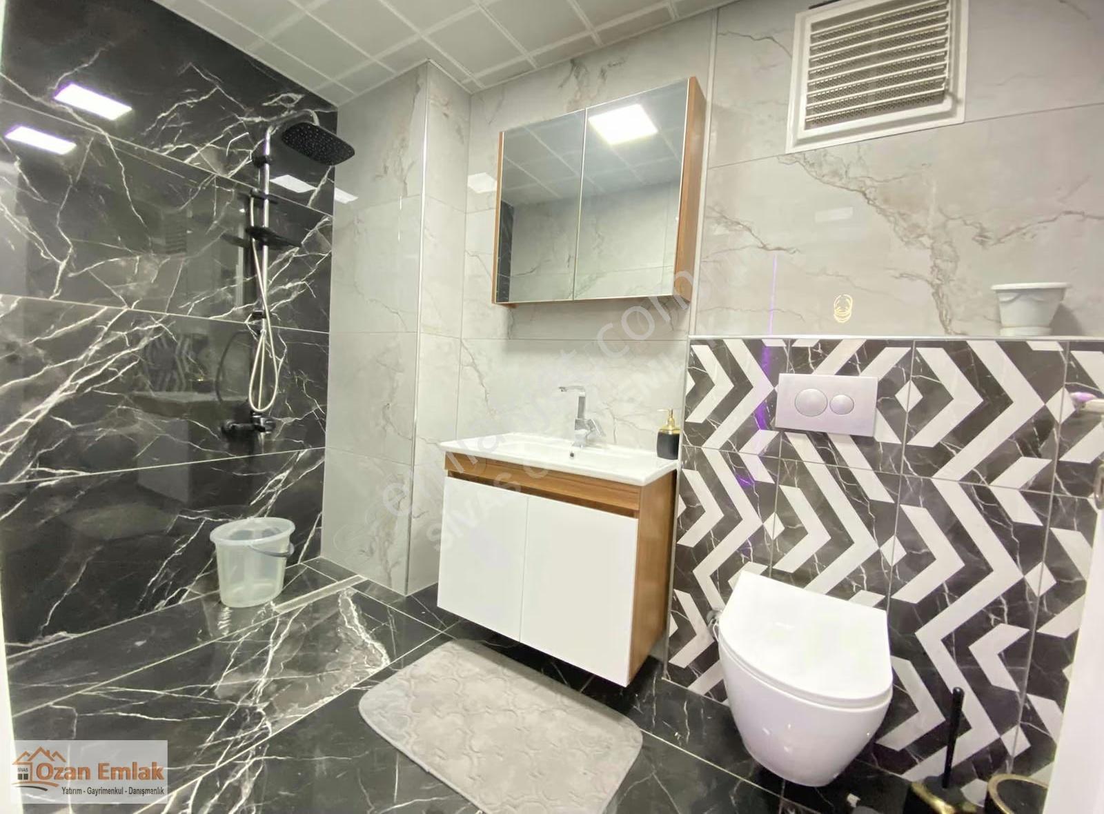 Sivas Ozan Emlak'tan Orhan İş Mrk. Eşyalı Kiralık 2+1 Ofis - Görsel 29
