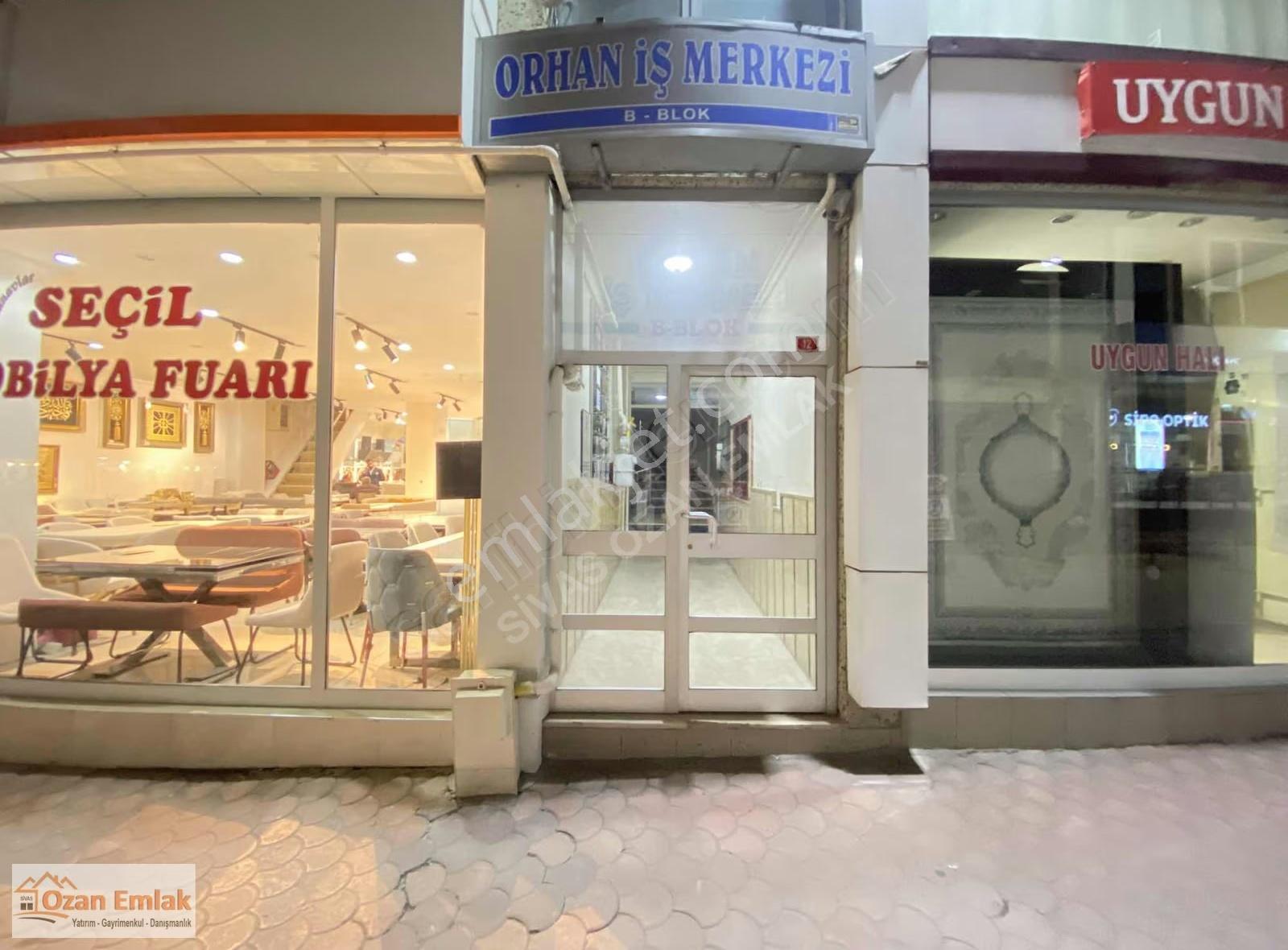 Sivas Ozan Emlak'tan Orhan İş Mrk. Eşyalı Kiralık 2+1 Ofis - Görsel 17
