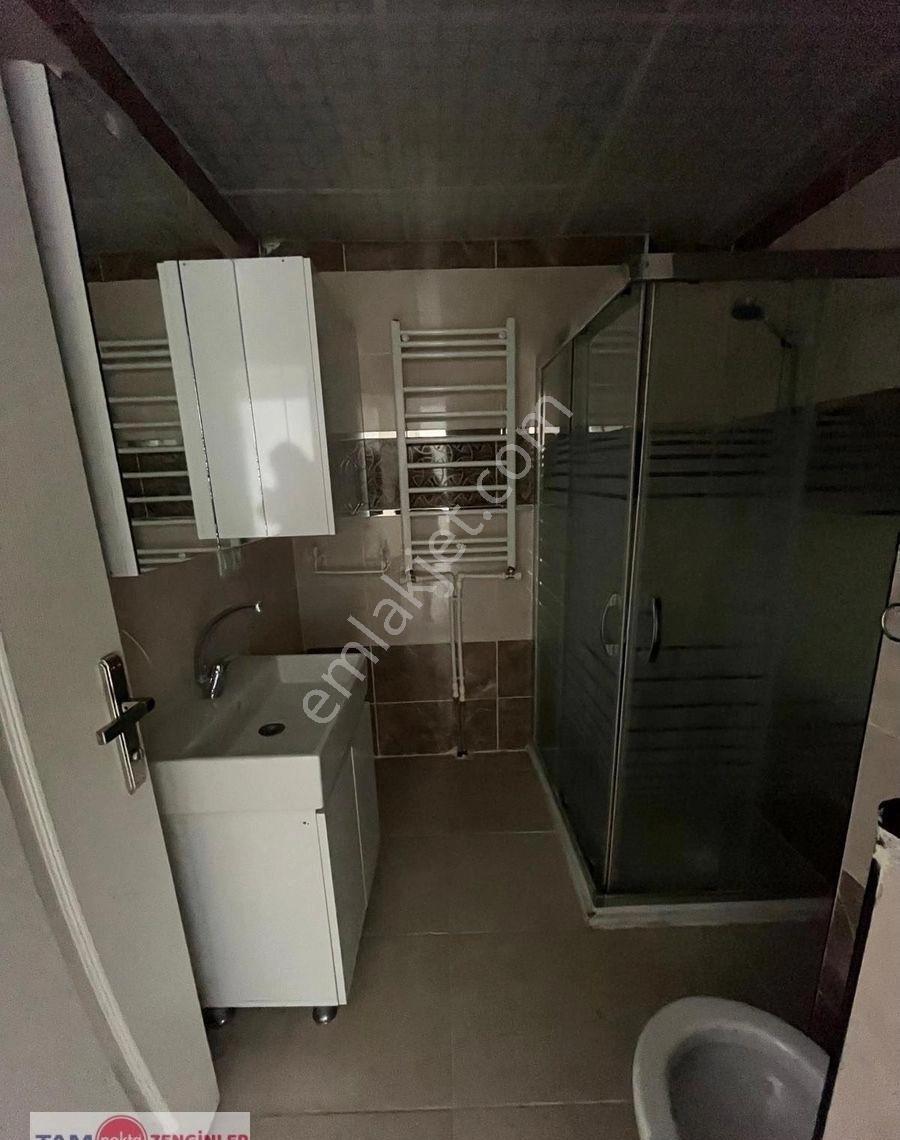 Zenginler'den Ergenekon'da Kiralık 3+1 140m2 Daire ! - Görsel 12