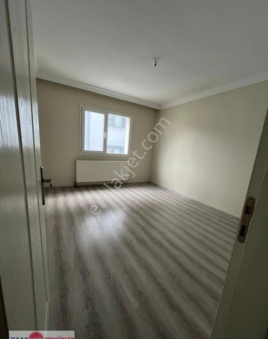 Zenginler'den Ergenekon'da Kiralık 3+1 140m2 Daire ! - Görsel 11
