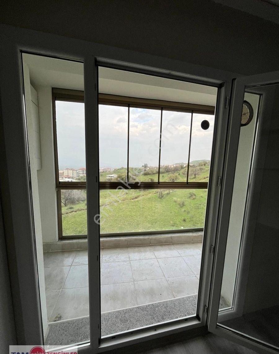 Zenginler'den Ergenekon'da Kiralık 3+1 140m2 Daire ! - Görsel 5