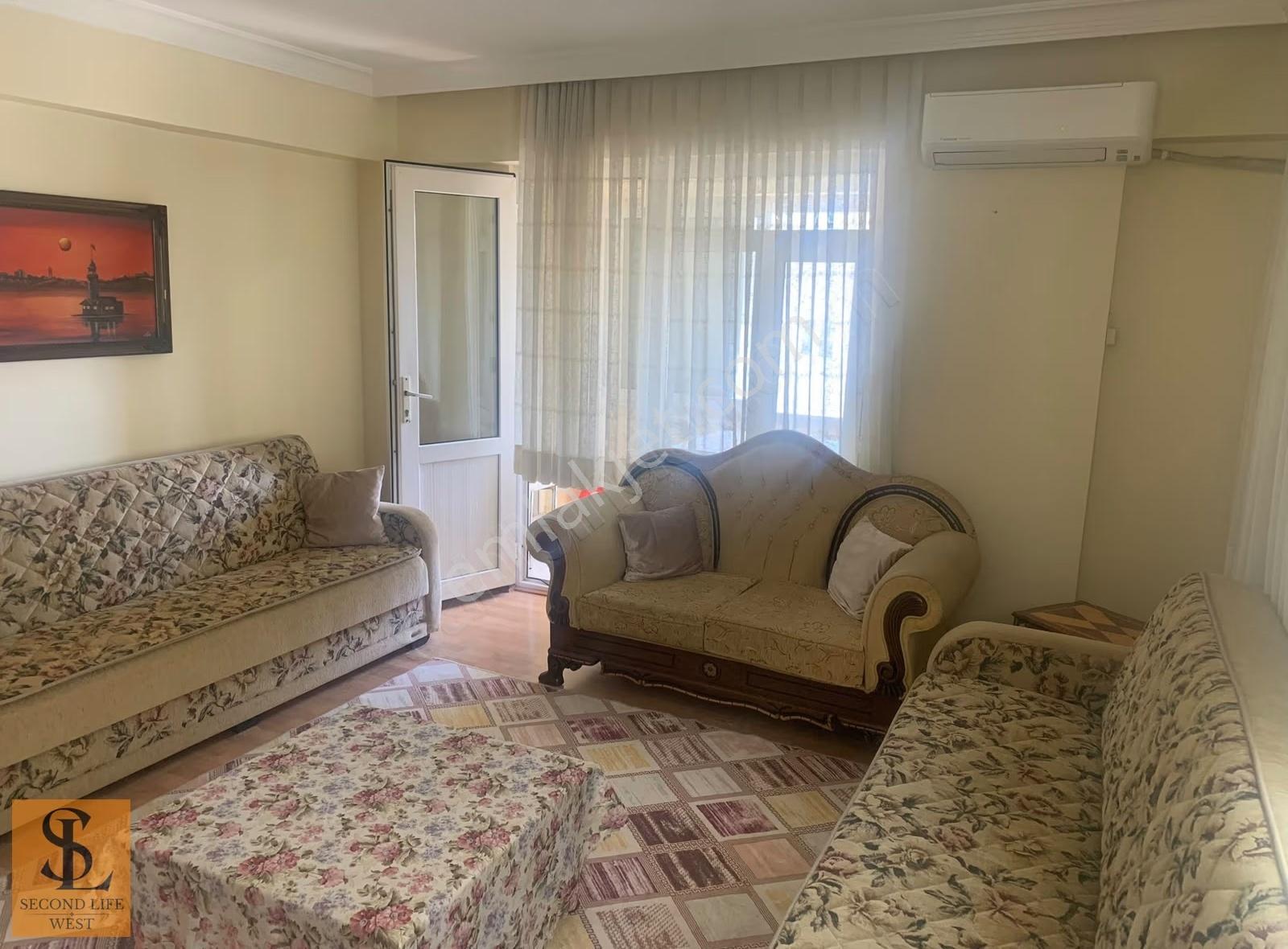 Ayvalık - Sarımsaklı Merkezi Konum Eşyalı 3+1 Kiralık Daire - Görsel 3