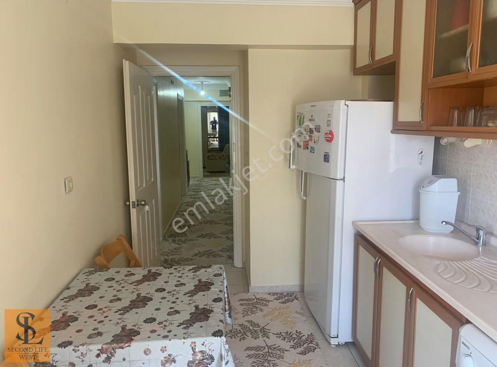 Ayvalık - Sarımsaklı Merkezi Konum Eşyalı 3+1 Kiralık Daire - Görsel 9