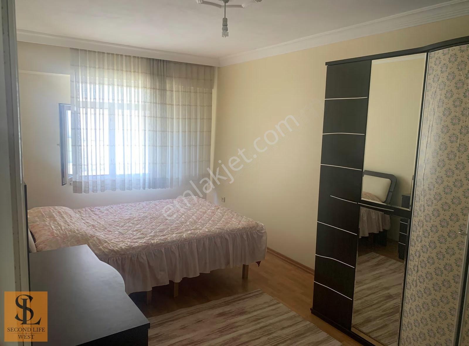 Ayvalık - Sarımsaklı Merkezi Konum Eşyalı 3+1 Kiralık Daire - Görsel 17