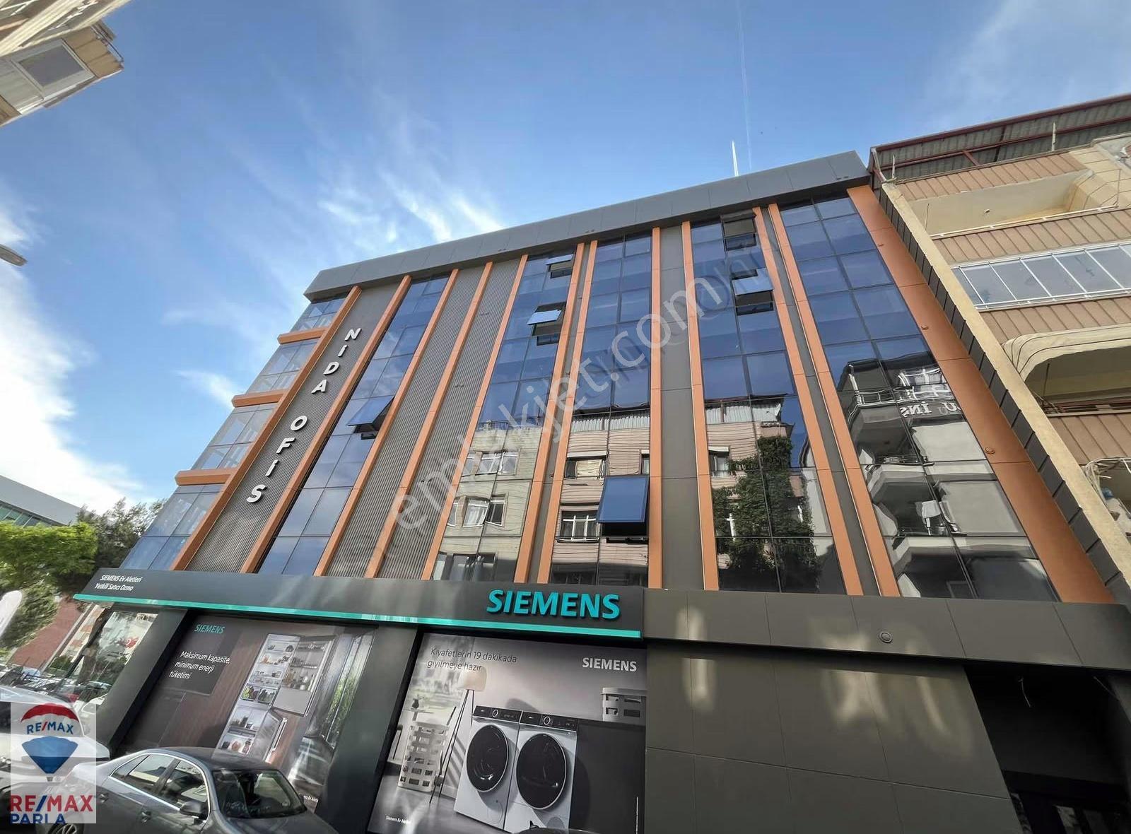 Remax İbrahim Bülbül- Samsun Atakum Anayola Cephe Satılık Ofis - Görsel 4