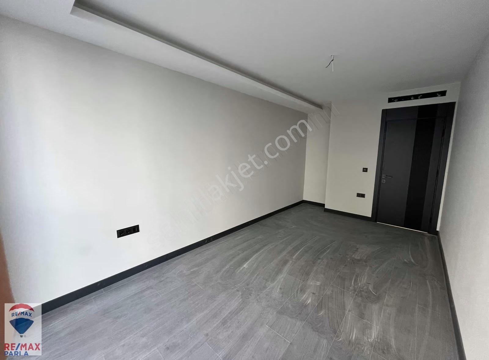 Remax İbrahim Bülbül- Samsun Atakum Anayola Cephe Satılık Ofis - Görsel 6