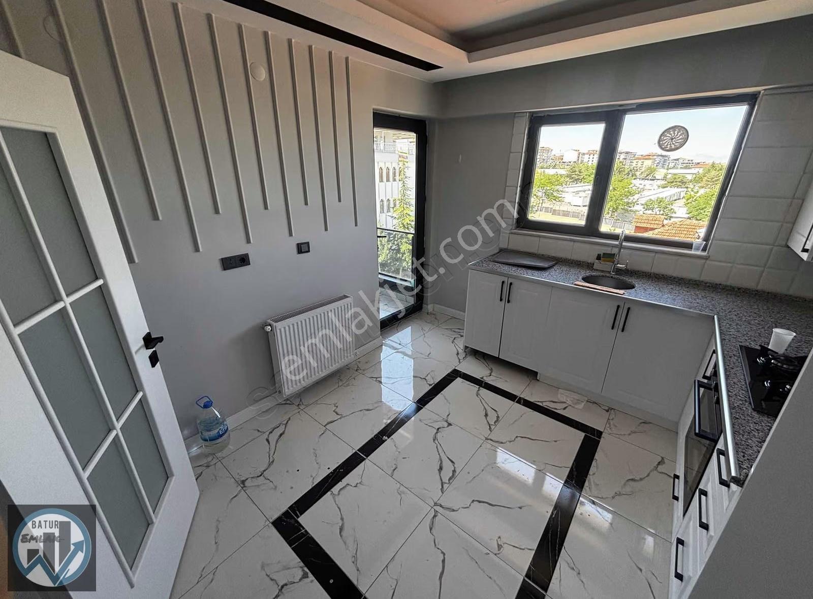 Batur Gayrimenkul'den Çöşnükte Kiralık Daire - Görsel 3