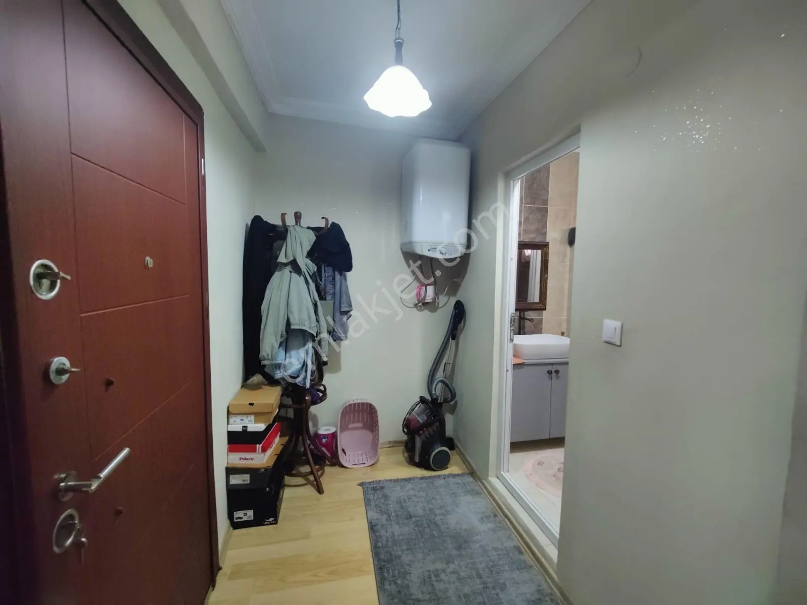Redstone Şana Kemerkaya Mah. Meydana Çok Yakın Satılık 2+1 Daire - Görsel 3