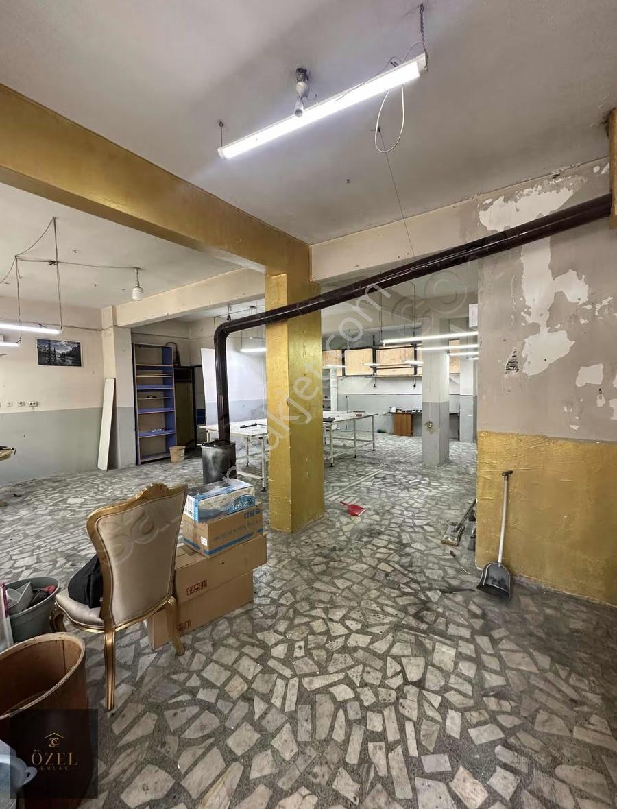 Demirkapı'da Kiralık Düz Giriş 90m2 Dükkan - Görsel 2