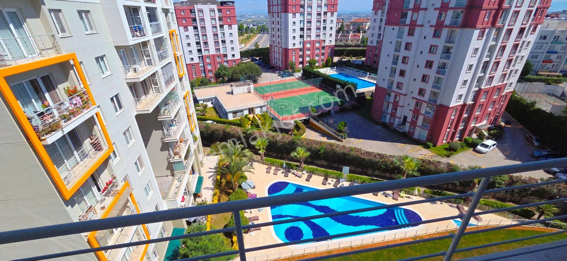 Kurtköy Dumankaya Trend Ekstra'da Havuz Cephe 105m2 Kiralık 2+1