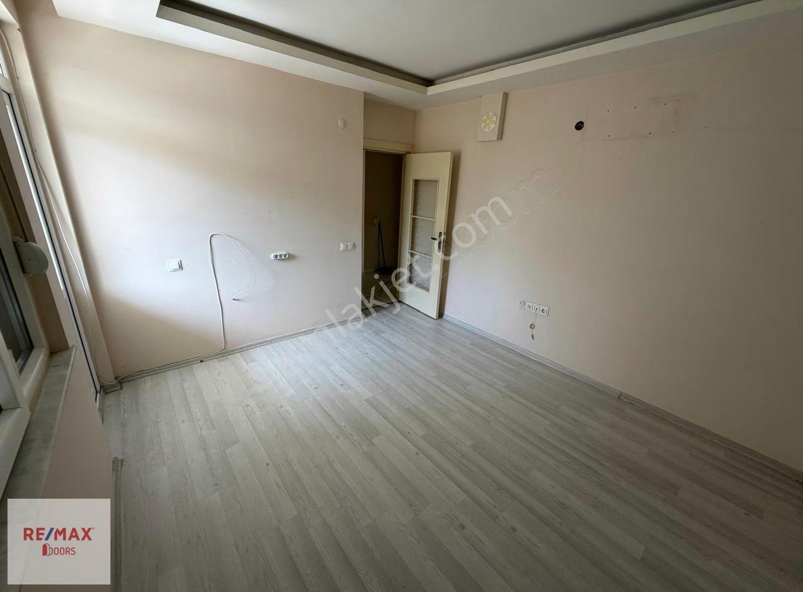 Kepez Varsak'da 2+1 Ayrı Mutfaklı Kiralık Daire - Görsel 18