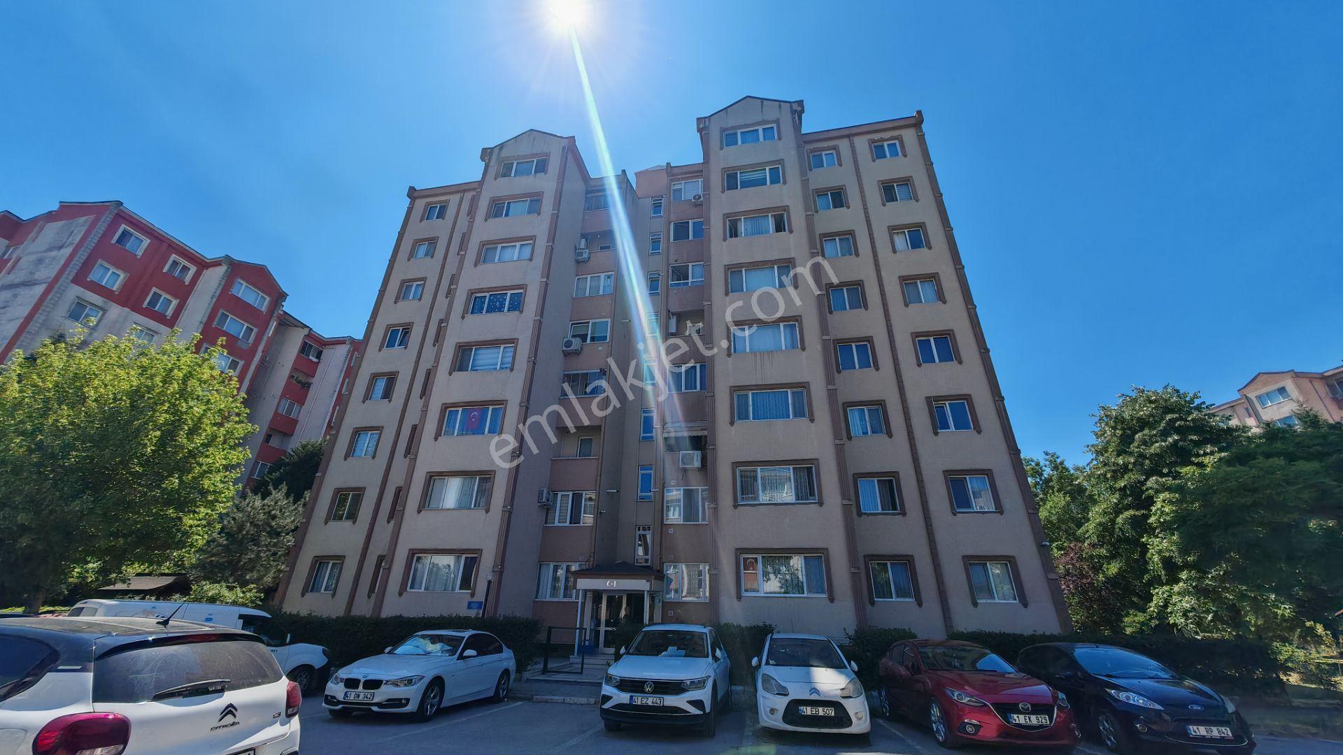 Yahya Kaptan C-18 Blok 3+1 Satılık Daire - Görsel 2