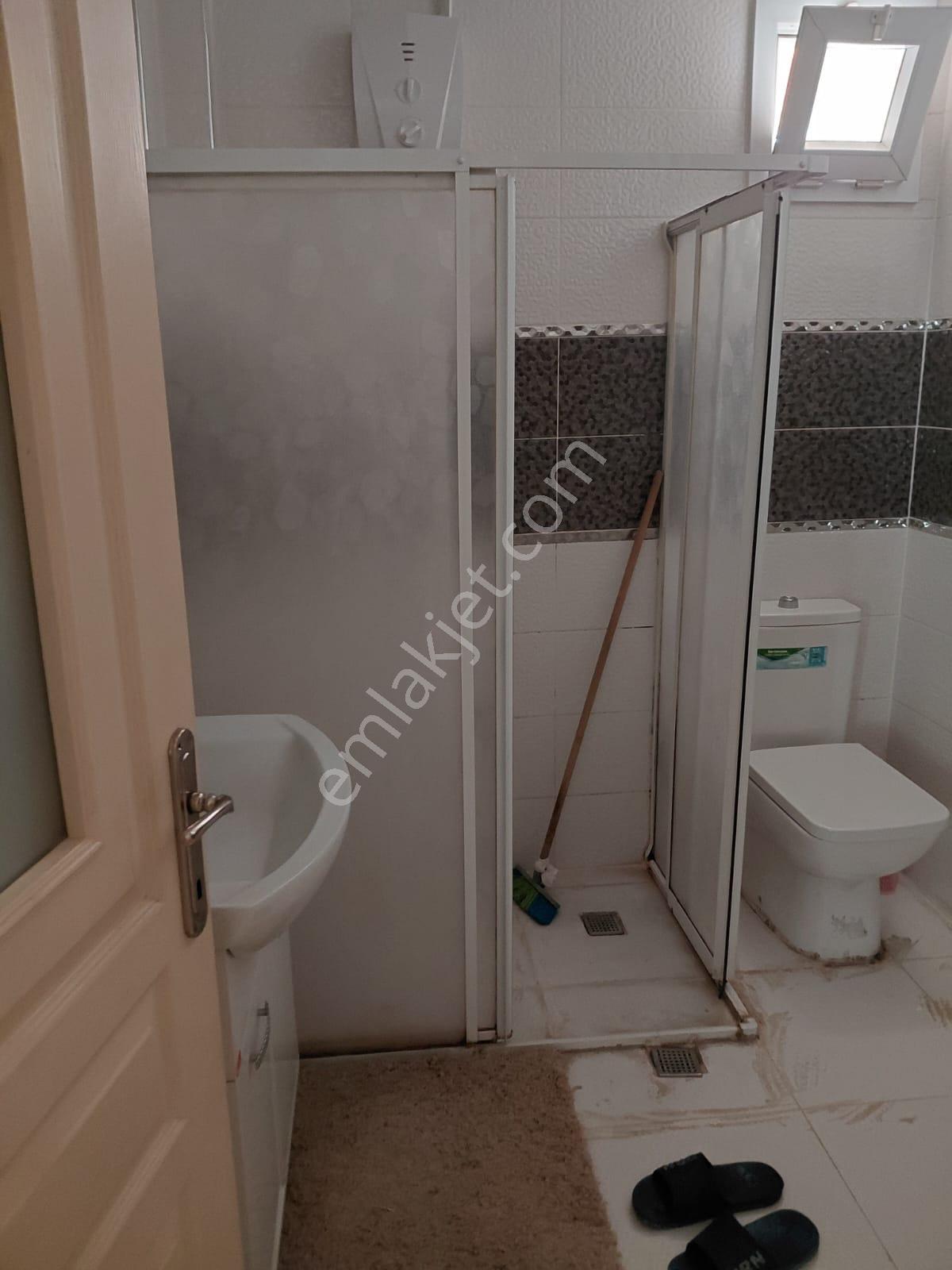 Afyon Tezcan Emlaktan Dervişpaşa Mah 2+1 Eşyalı Daire - Görsel 11