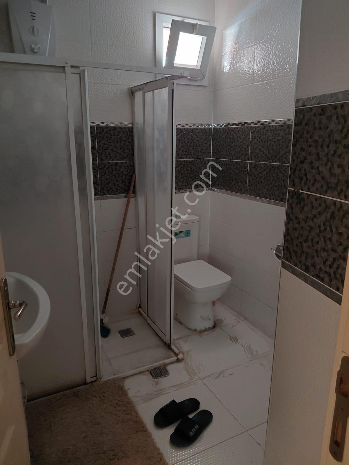 Afyon Tezcan Emlaktan Dervişpaşa Mah 2+1 Eşyalı Daire - Görsel 14