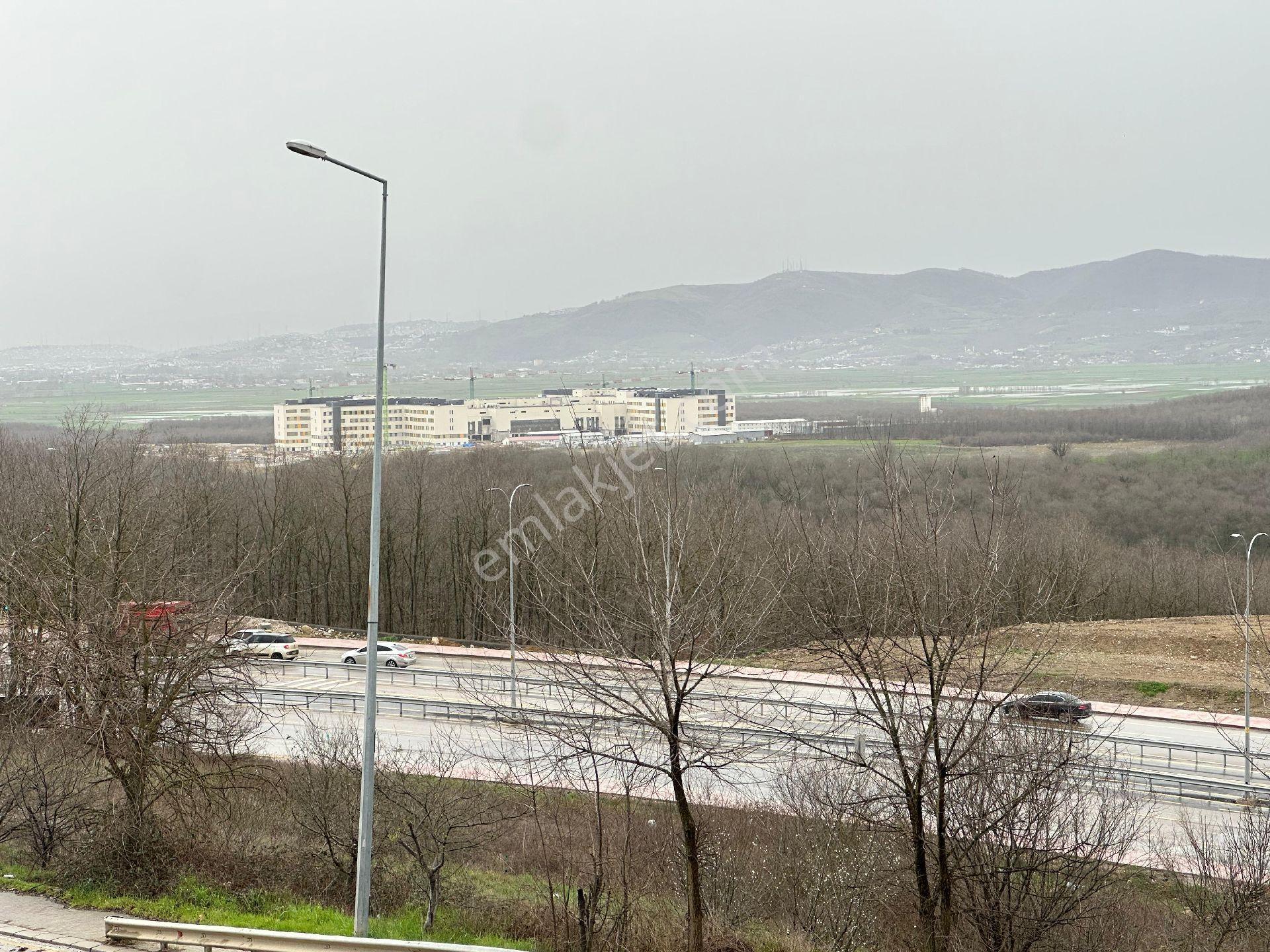 Sakarya Zümrüt Emlak'tan Korucuk Araştırma Hastanesi Yakınında 3+1, 110 M2 - Görsel 4