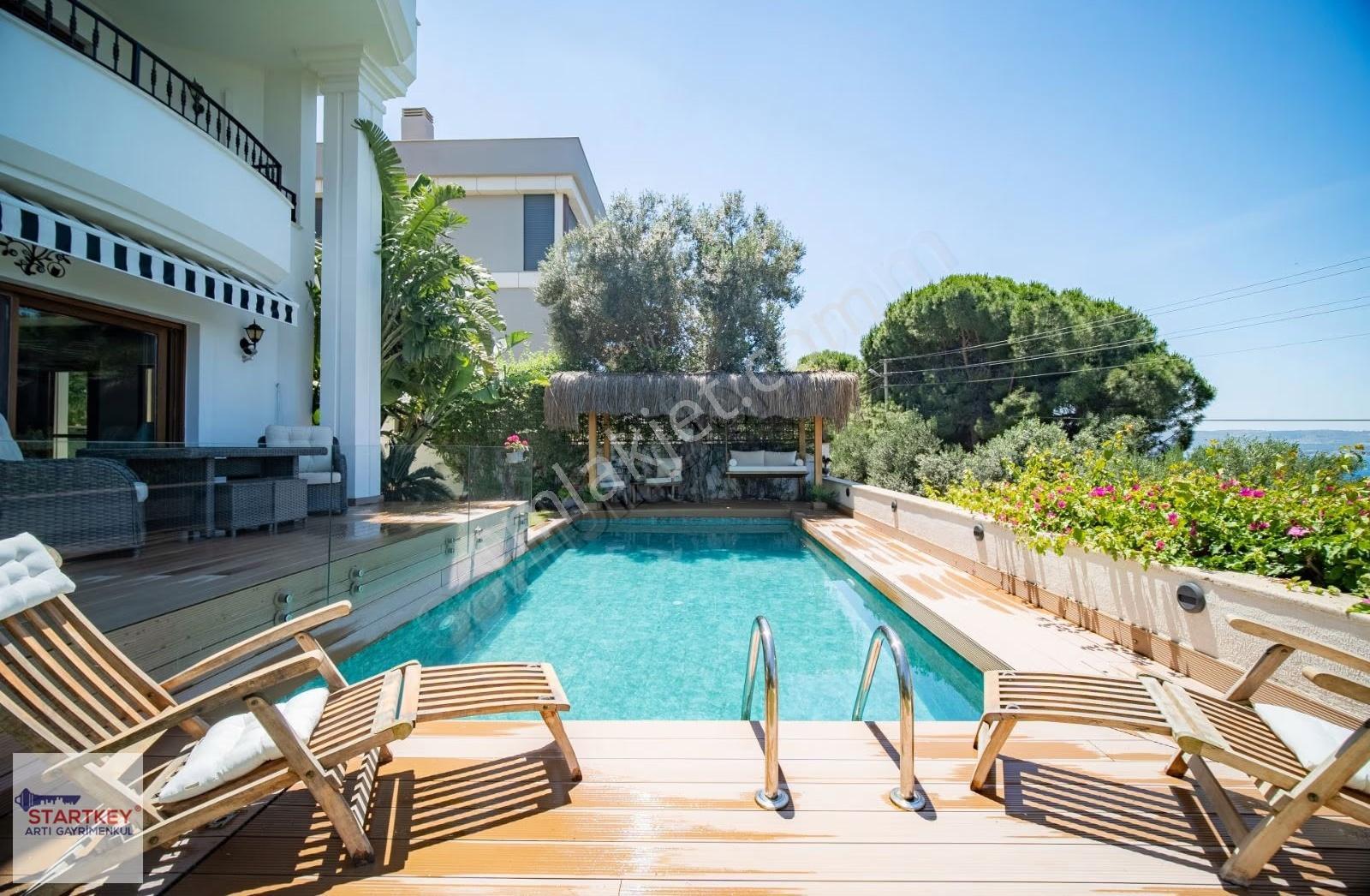 Çeşme Paşalimanı, Deniz Manzaralı Müstakil Bahçeli Satılık Villa - Görsel 19