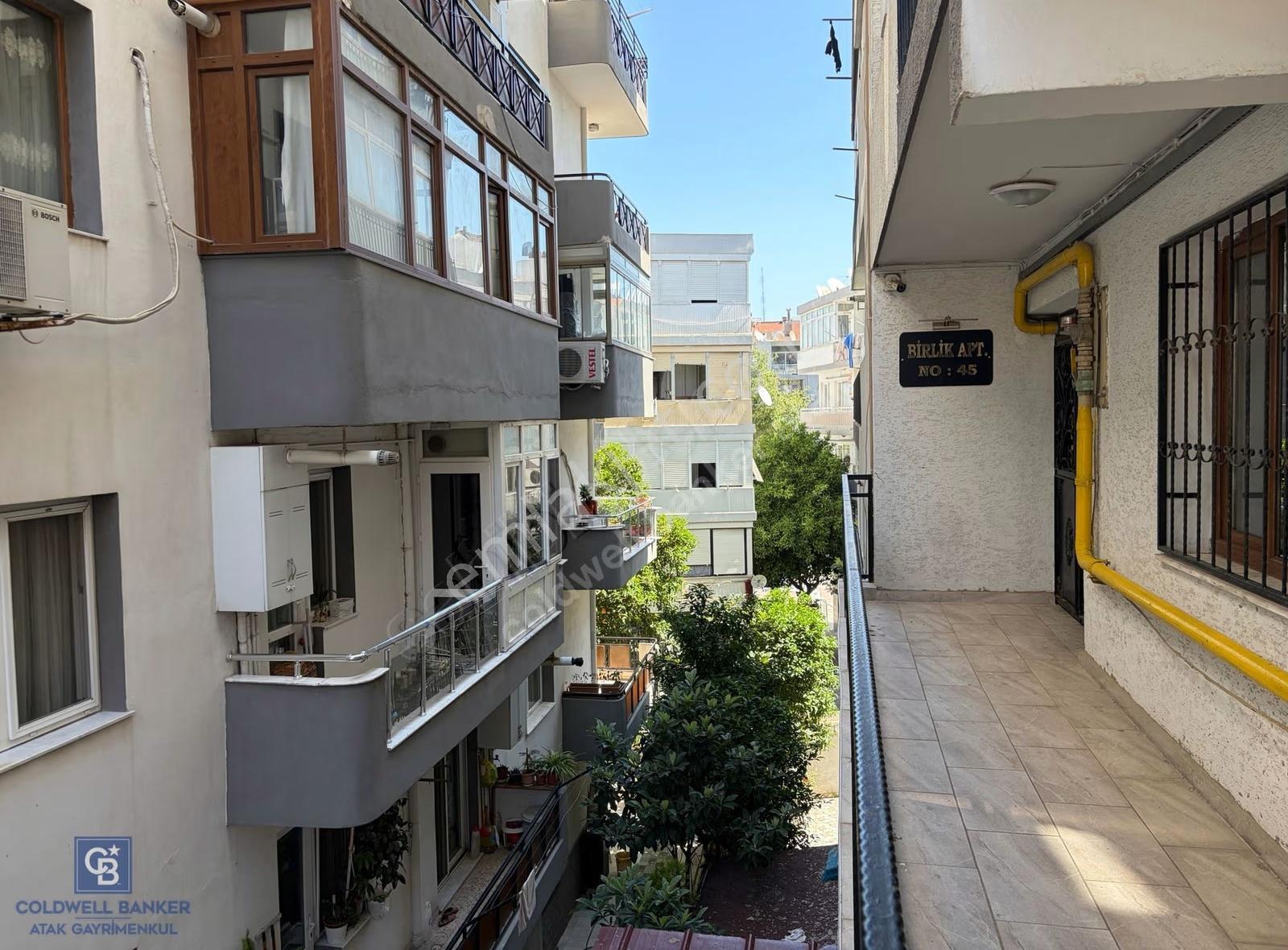 Bahçelievler De Cadde Üzerinde Fırsat Satılık Daire